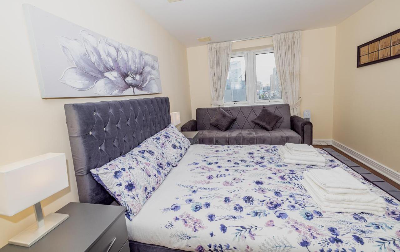 Two Bed Apartment Near Canary Wharf London Exteriör bild