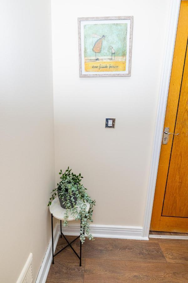Two Bed Apartment Near Canary Wharf London Exteriör bild