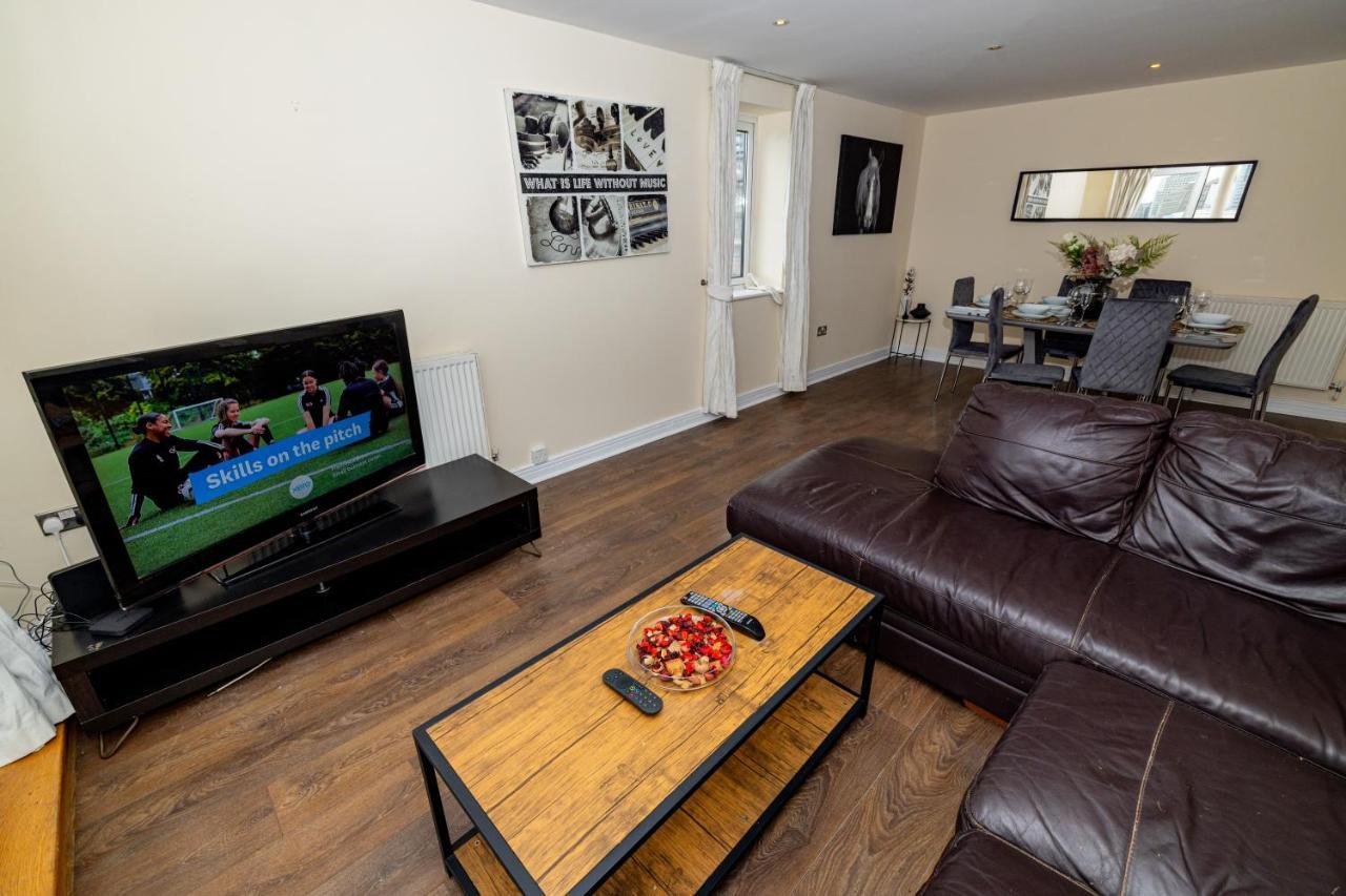 Two Bed Apartment Near Canary Wharf London Exteriör bild