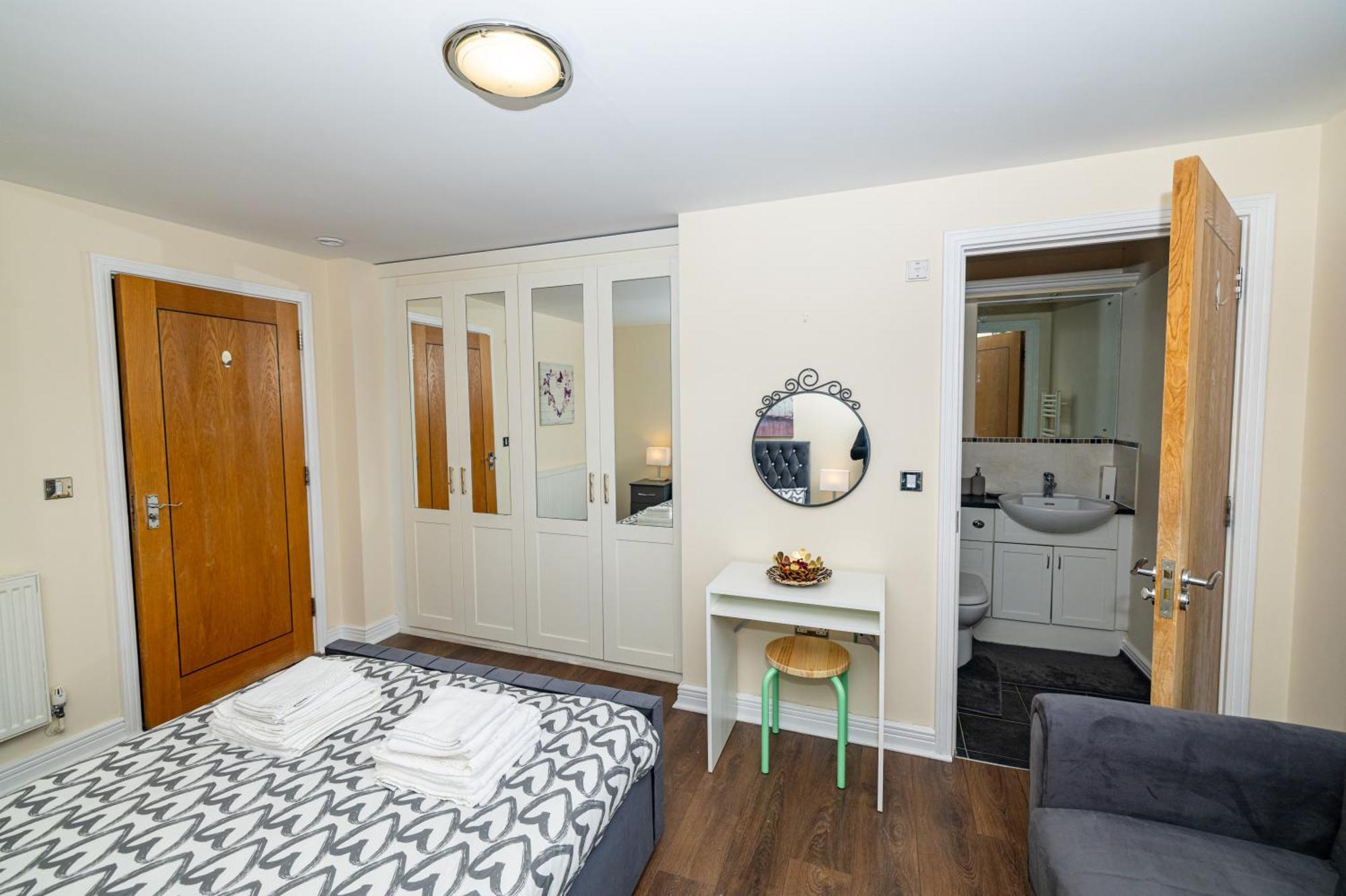 Two Bed Apartment Near Canary Wharf London Exteriör bild
